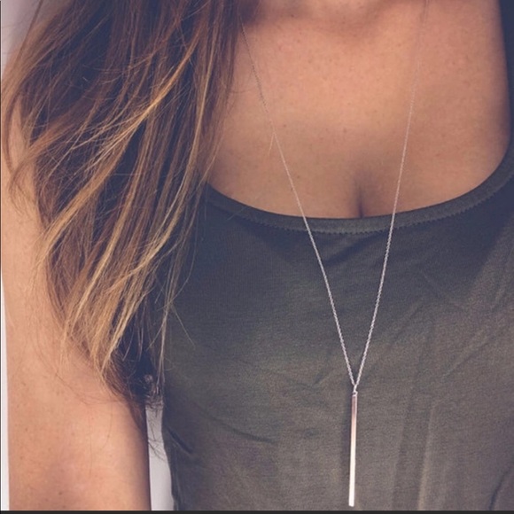 Jewelry - 🔥Only 1 Left🔥Long Bar Necklace🔥